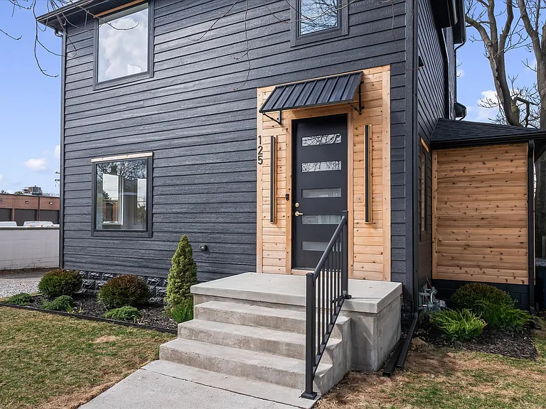125 N Washington Ave — Photo 25