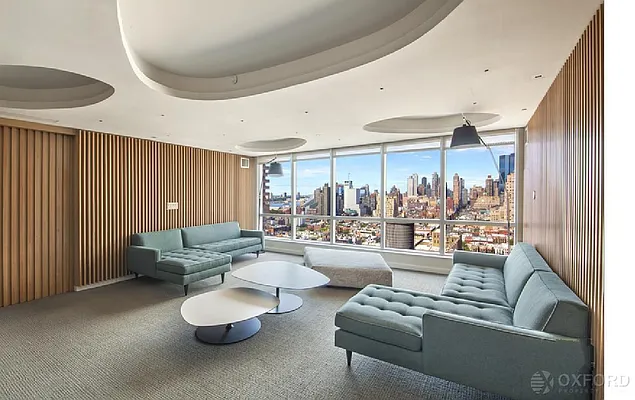 Rented by Oxford Property Group | media 51