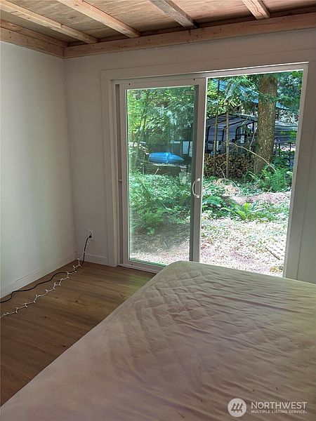 4th image of 1128 Alder Lane
