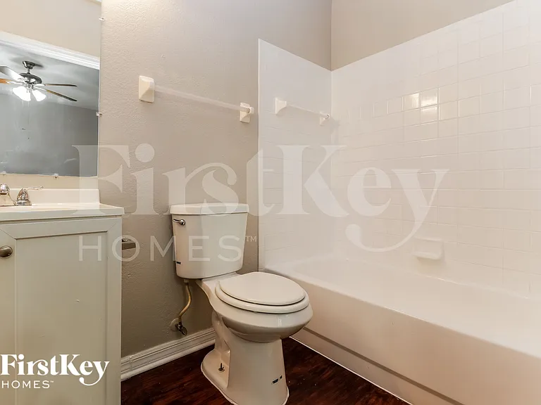 2849 Peake St — Photo 14