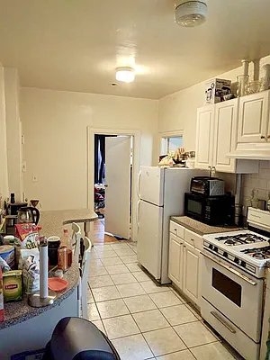 Rented by Voro, LLC | media 9