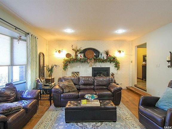5th image of 114 Taylor Ave