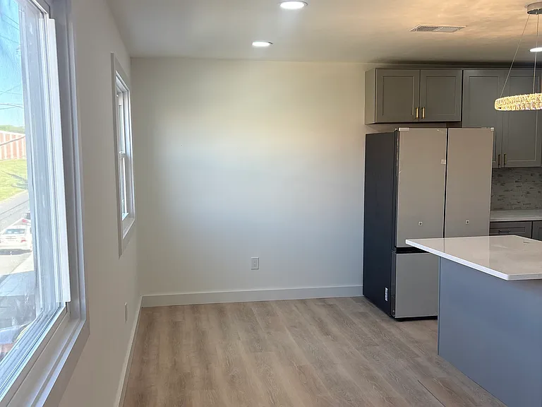 3500 Woodhaven Rd #1 — Photo 8