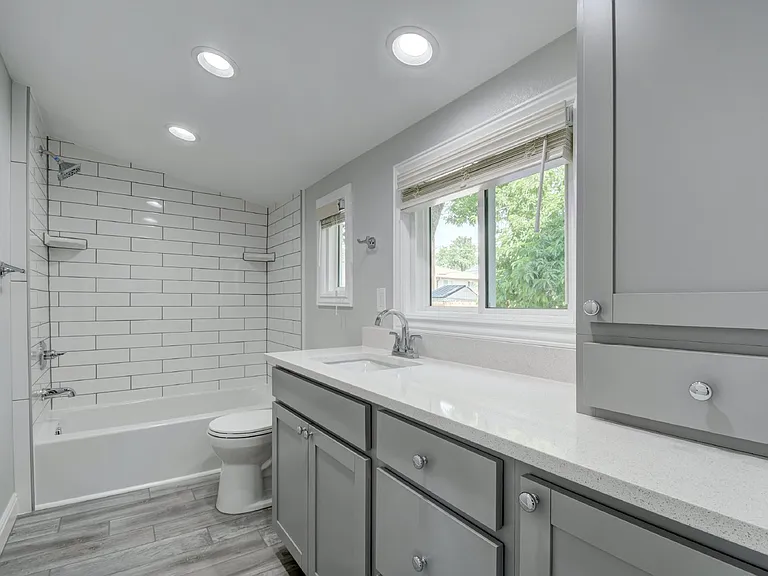 2643 W 38th Ave — Photo 12