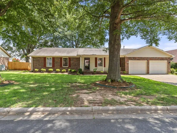 2218 Marietta Ave, Muscle Shoals, AL 35661
