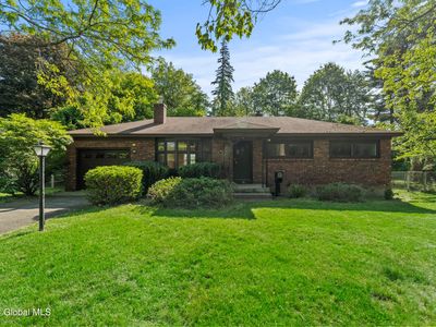 12 St Clair Drive, Delmar, NY, 12054