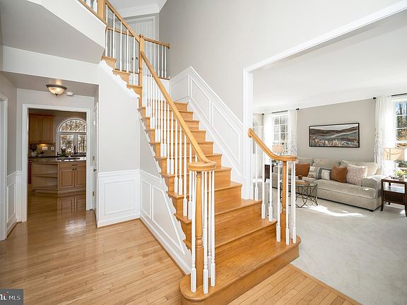 3rd image of 10609 King Eider Ct