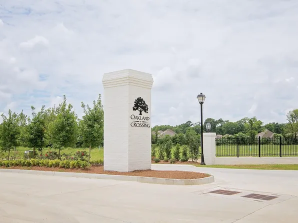 88 Silver Creek Ct, Prairieville, LA 70769