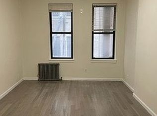 19 Division St #2E, New York, NY 10002