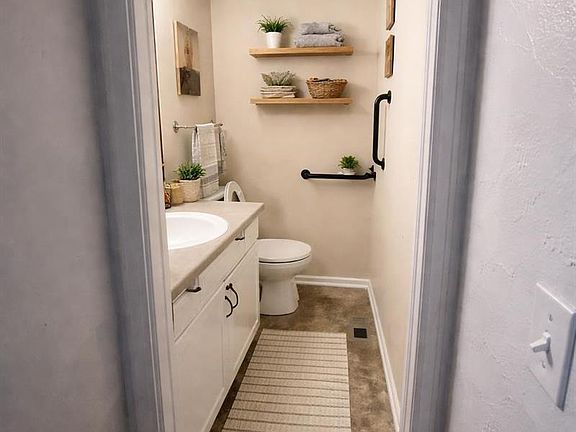 5th image of 10148 Quivas Street