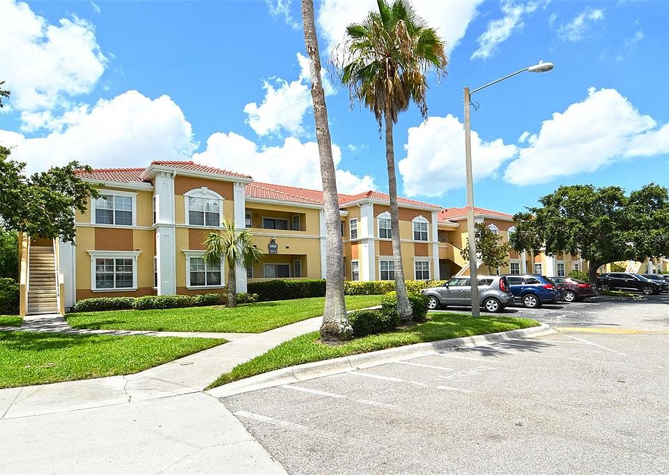 1st image of 1010 VILLAGIO CIRCLE #201