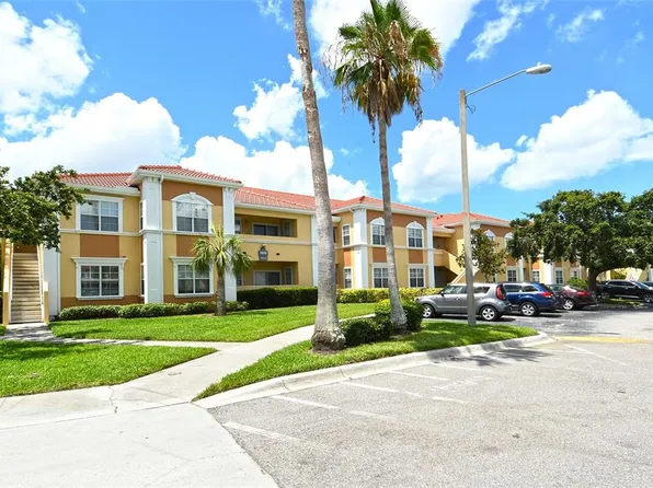 1010 Villagio Cir Unit 201, Sarasota, FL 34237