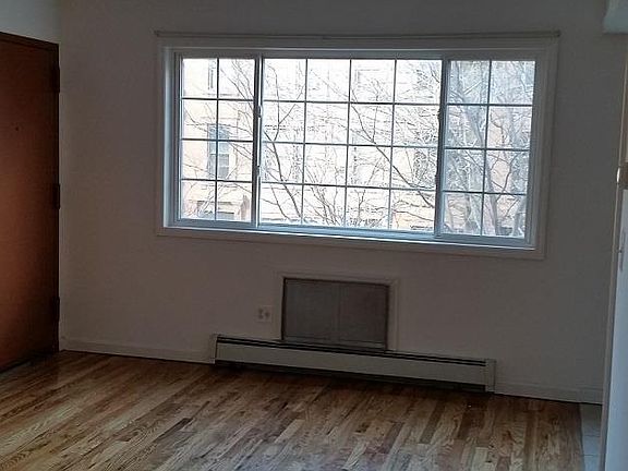 3rd image of 14 Macon St #3