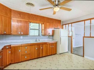 300 Ave N, SUNRAY, TX 79086