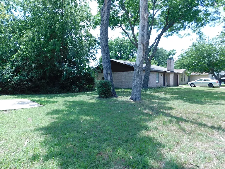 217 Mockingbird Ln — Photo 18