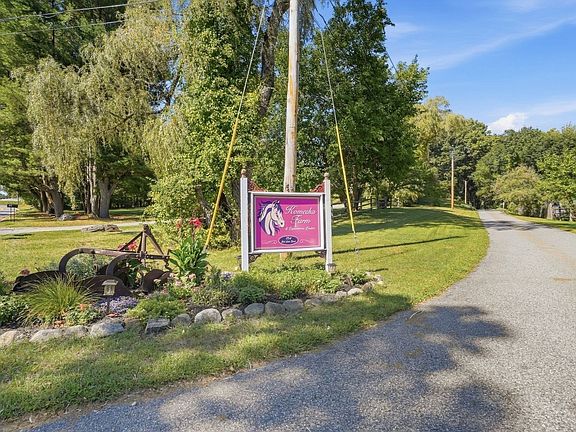 5th image of 89-89 Red Gate Rd #A