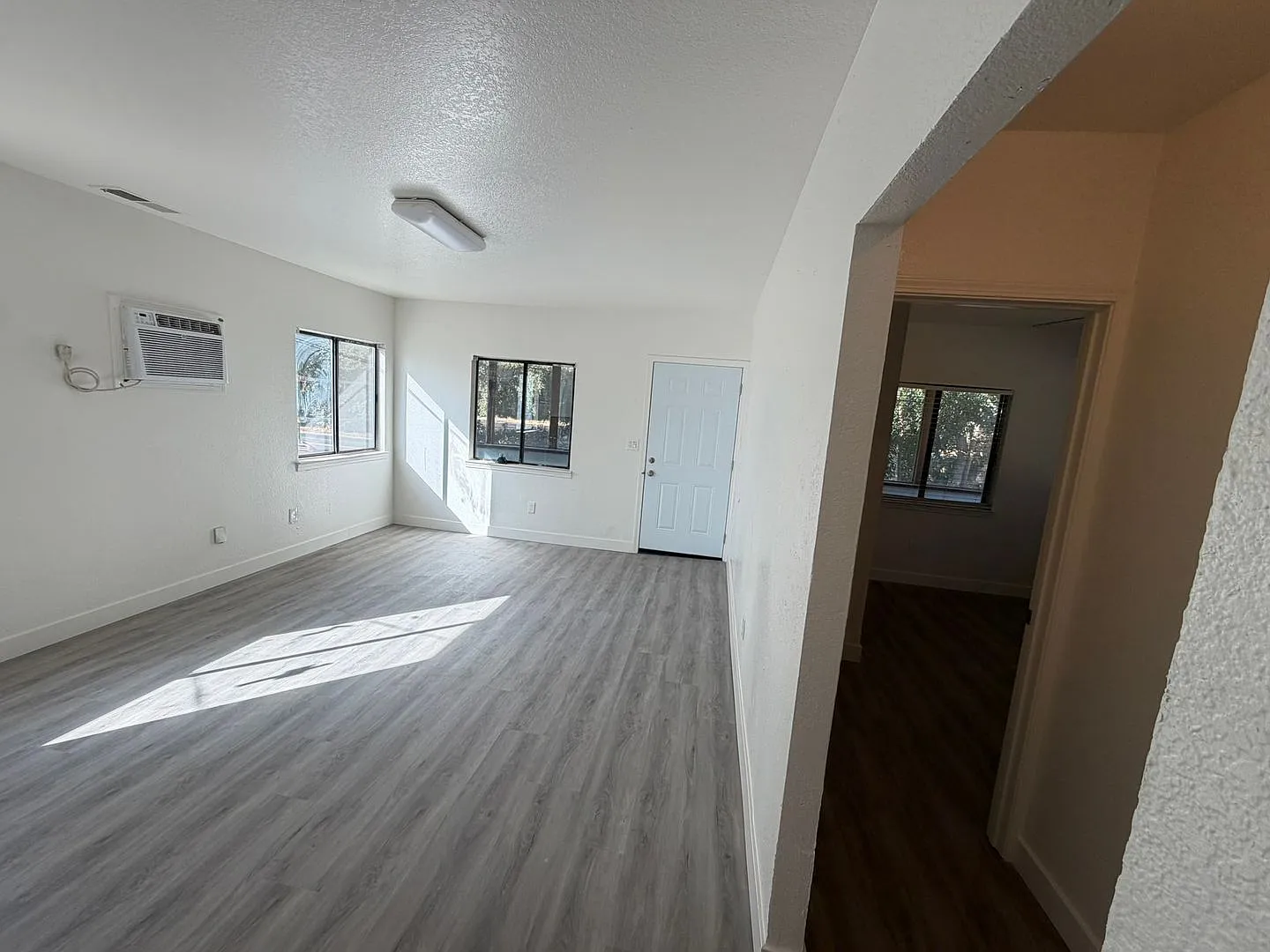 SAC T 535 N Harbor Blvd #A-C — Photo 2