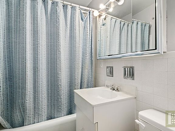 5th image of 392 Central Park W APT 2H