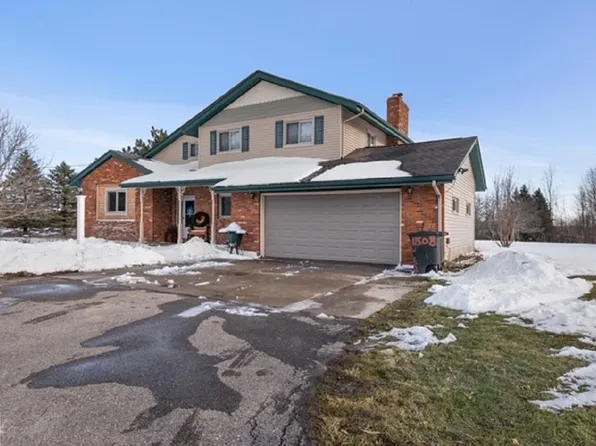 7255 Lahring Rd, Gaines, MI 48436