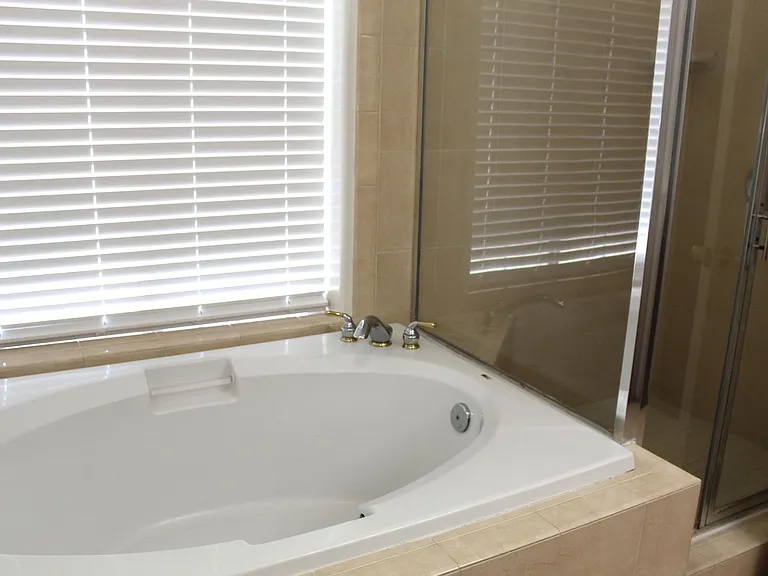 3010 Giovanetti Ave — Photo 23