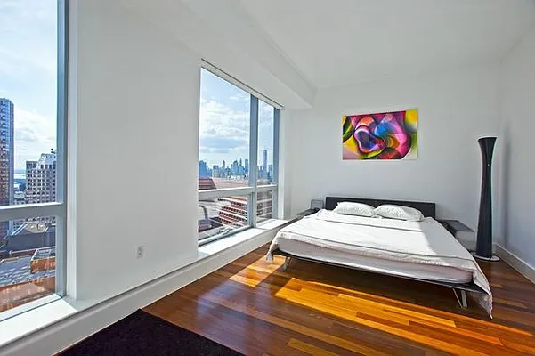 Rented by BLU Real Estate | media 23