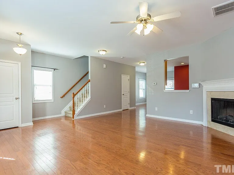 711 Keystone Park Dr #38 — Photo 3