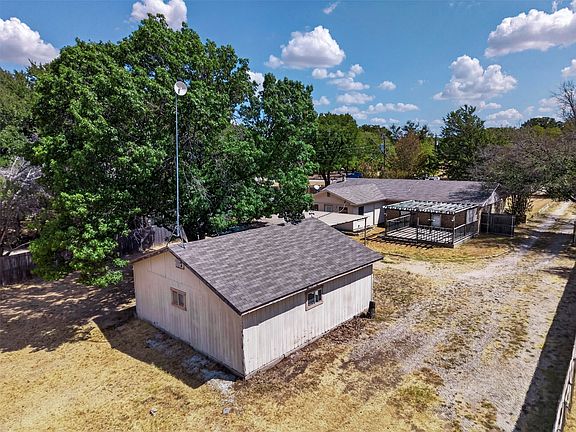 4th image of 1403 N Melba Doyle Park Rd