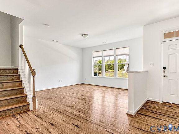 2nd image of 302 Hay Mill Aly