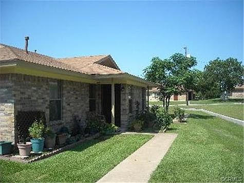 1st image of 1710 Waco St APT 2