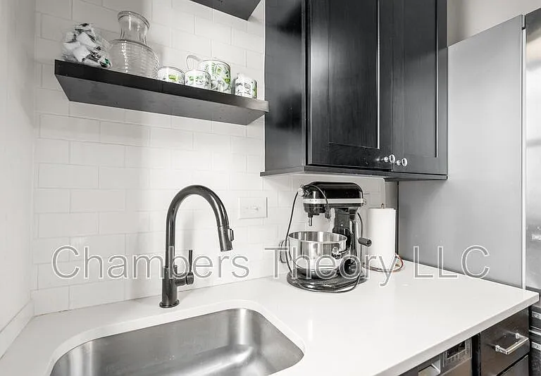 2515 K St NW #403 — Photo 16