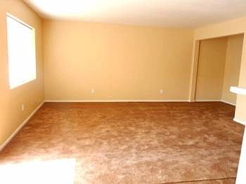 3rd image of 5185 Glendale Ave APT A
