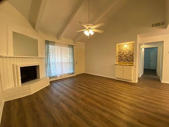 5th image of 1100 Augusta Dr APT 46