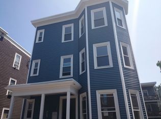20 Raven St #3, Boston, MA 02125