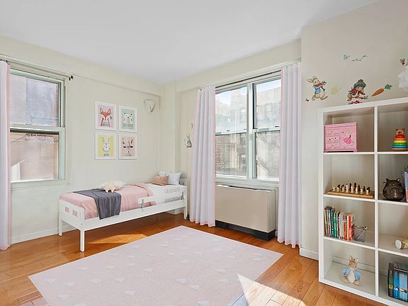 3rd image of 400 E 85th St APT 5L