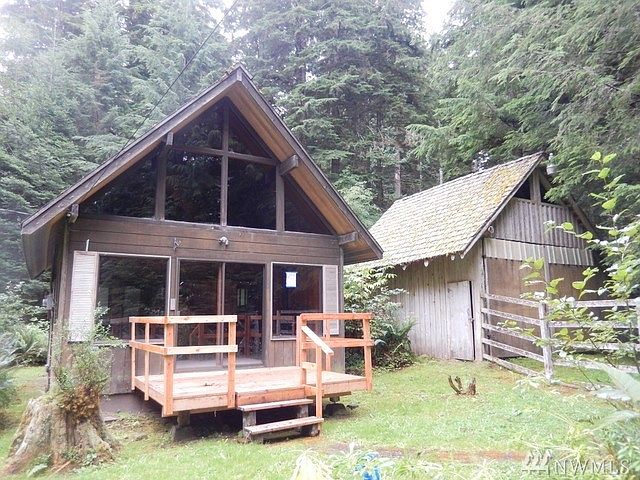 1st image of 56407 383rd Avenue Ct E
