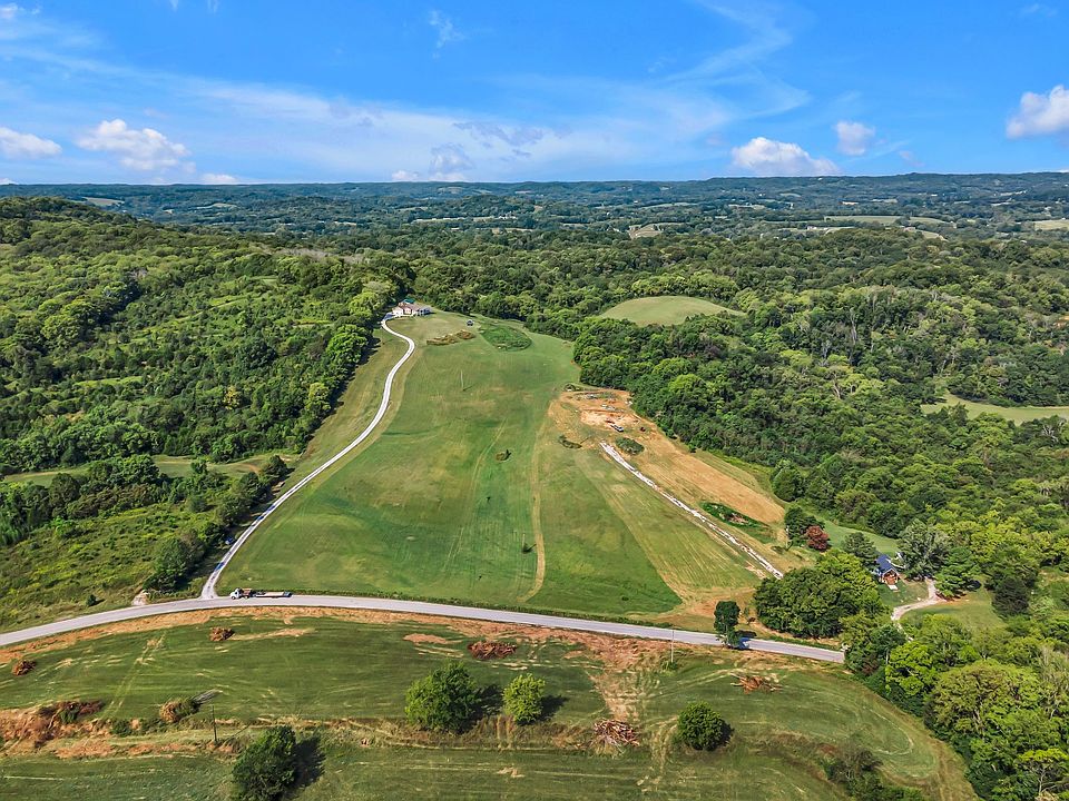 28th image of 2770 E Sheepneck Rd