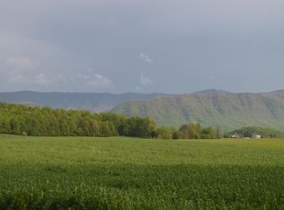 14 Sentelle Rd, Greeneville, TN 37743