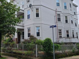 42 Belknap St, Somerville, MA 02144