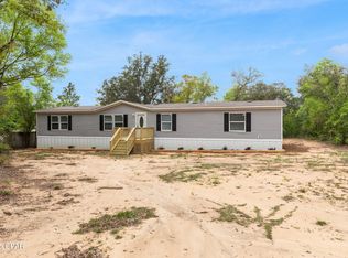 3390 Lakeshore Dr, Chipley, FL 32428