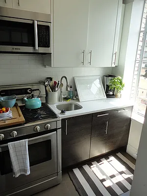 Rented by McDonagh Real Estate | media 7