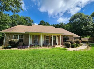 12 Green Acres Rd, Sumrall, MS 39482