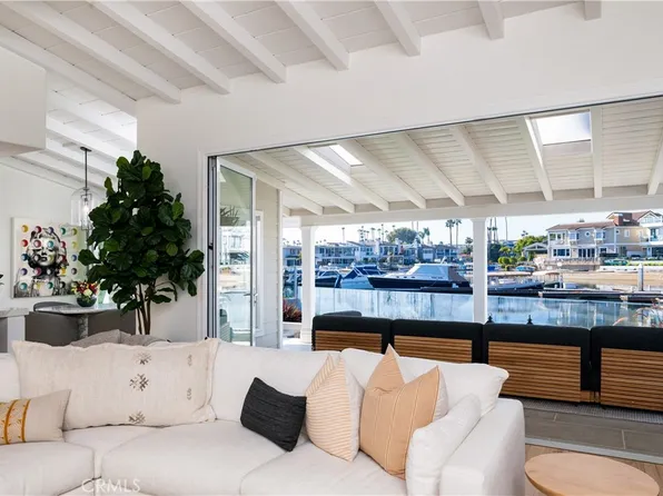 56 Balboa Cvs, Newport Beach, CA 92663