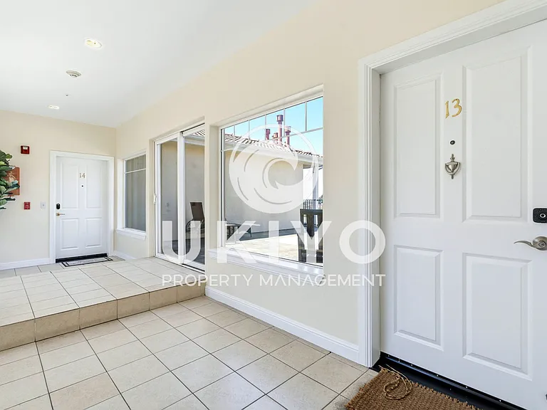 2933 McClure St — Photo 36