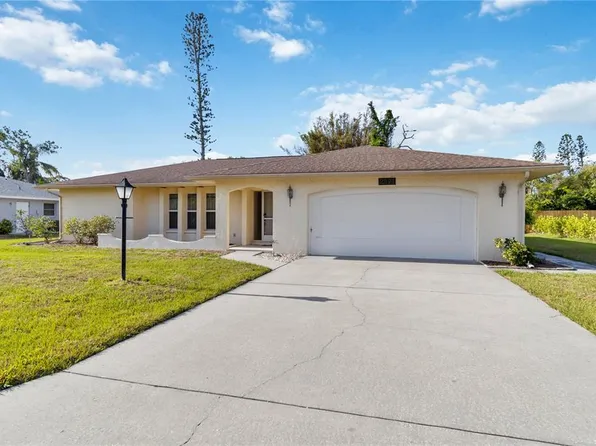 2271 Pine View Cir, Sarasota, FL 34231