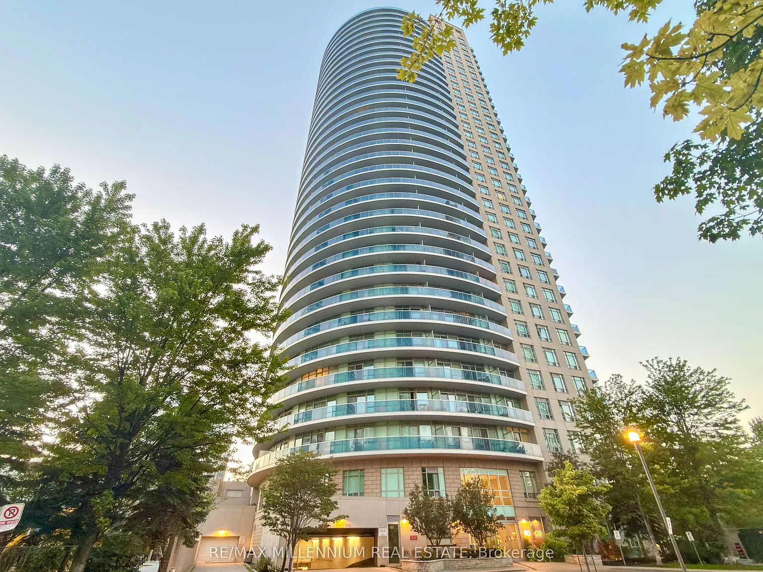 2 bed, $2,550 — Photo 2