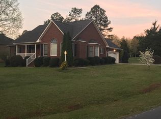 216 Morningside Rd, Randleman, NC 27317