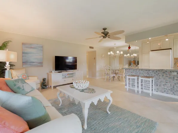 1042 North Drive #A, Delray Beach, FL 33445