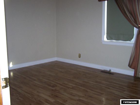 4th image of 160 Bellview Dr