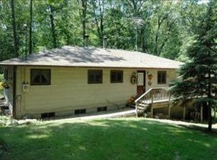 13211 Burchette Rd, Plainwell, MI 49080