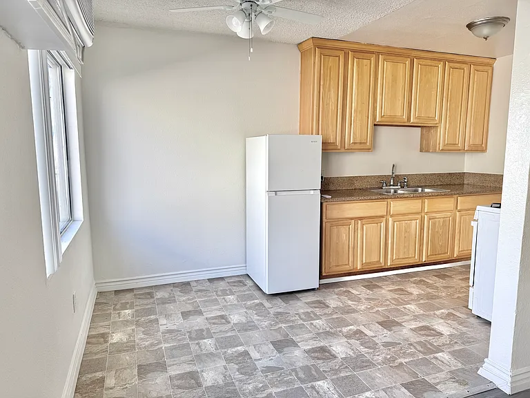 13014 Sherman Way — Photo 15